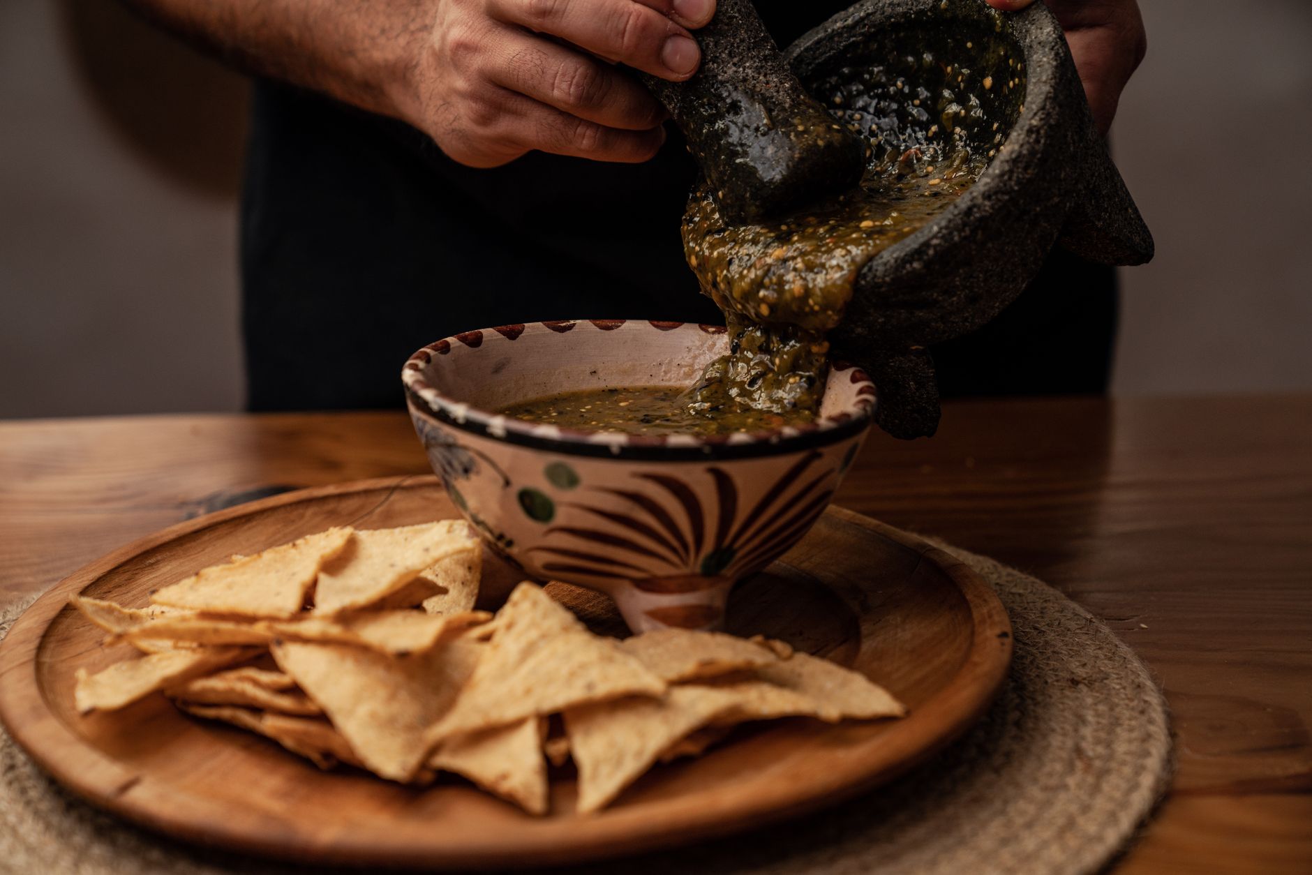 60-Second Salsa Sour Cream Dip Recipe - Featured image